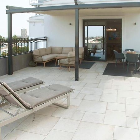 H41 Luxury Suites Belgrad Exteriör bild