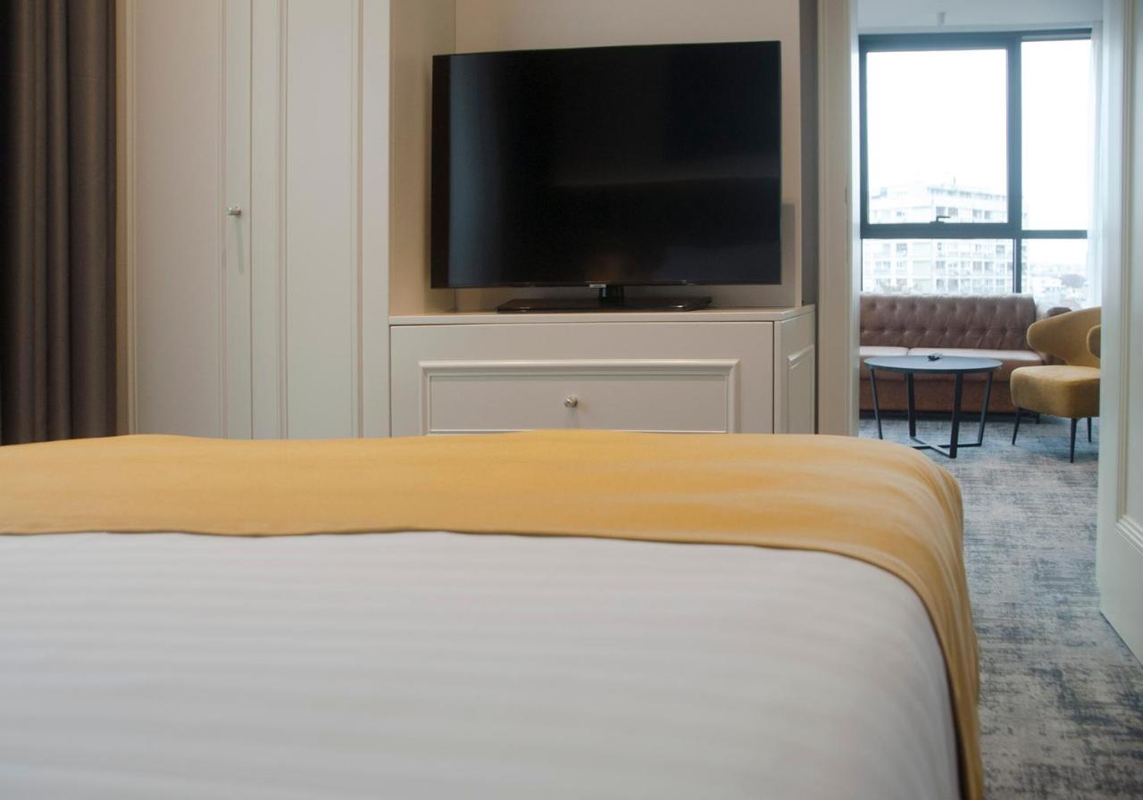 H41 Luxury Suites Belgrad Exteriör bild