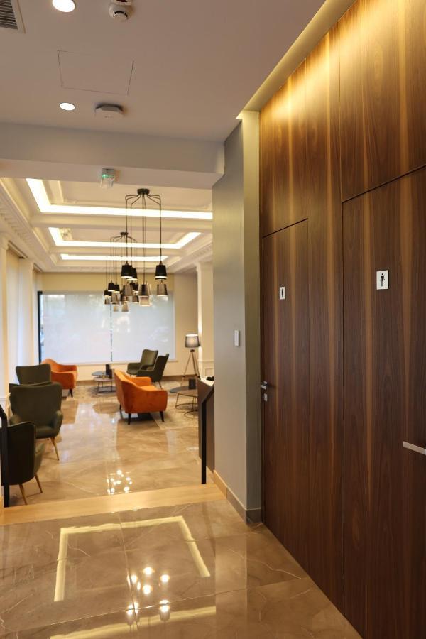 H41 Luxury Suites Belgrad Exteriör bild