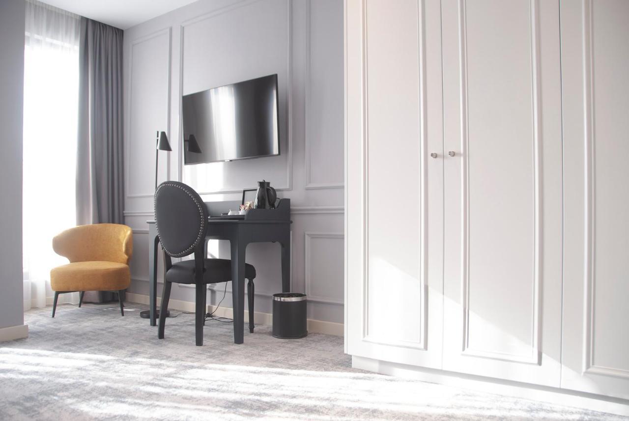 H41 Luxury Suites Belgrad Exteriör bild
